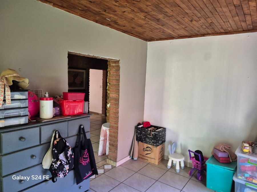 3 Bedroom Property for Sale in Safari Gardens North West